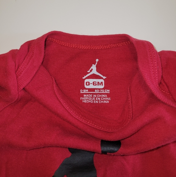 3 Piece JORDAN Bodysuit - Picture 5 of 8